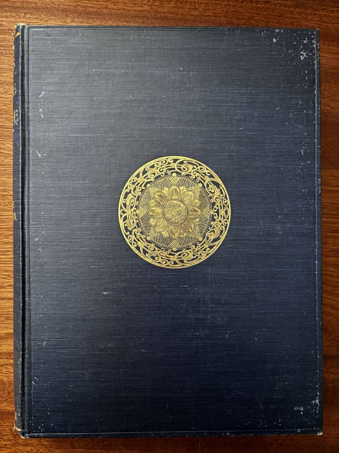 Epochs of Chinese and Japanese Art (2 Volumes) — Ernest F. Fenollosa