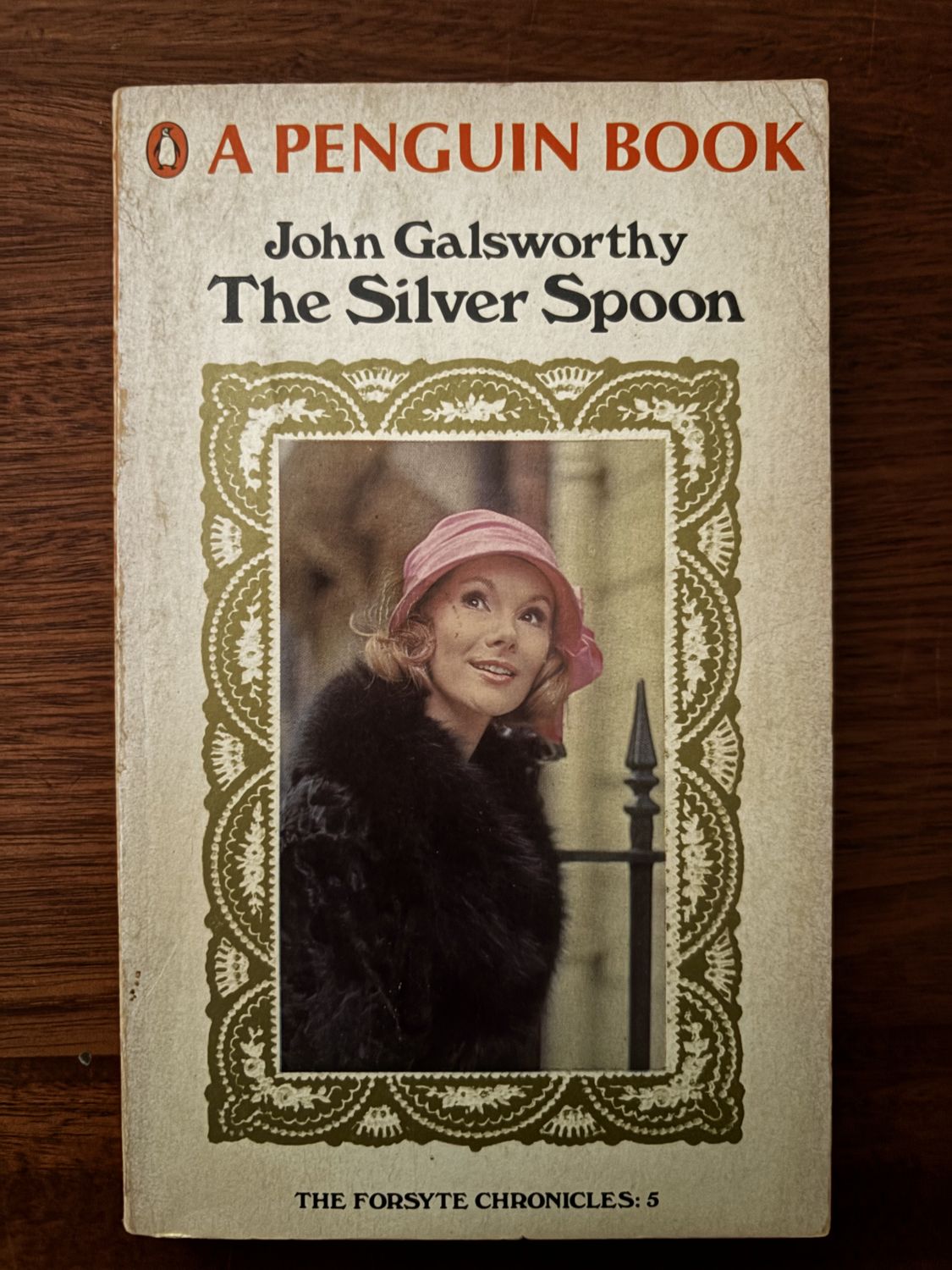 The Silver Spoon — John Galsworthy (Penguin, The Forsyte Chronicles)