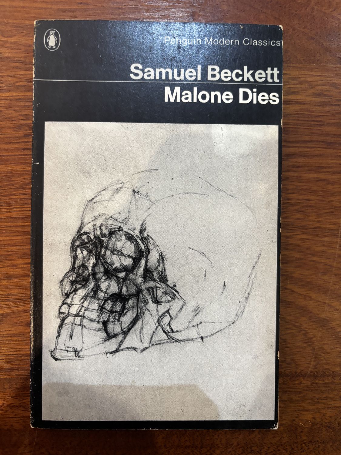 Malone Dies — Samuel Beckett (Penguin Modern Classics)