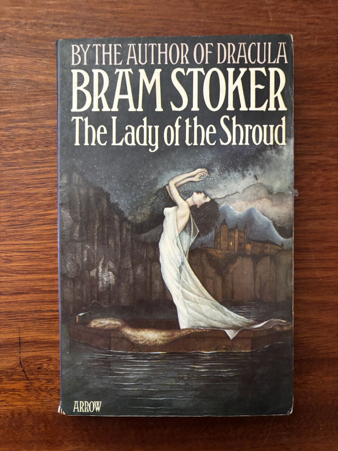 The Lady of the Shroud — Bram Stoker (Arrow)